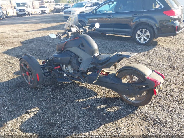 Can-Am Ryker 2019 3JB2FEG45KJ000092 Image 3
