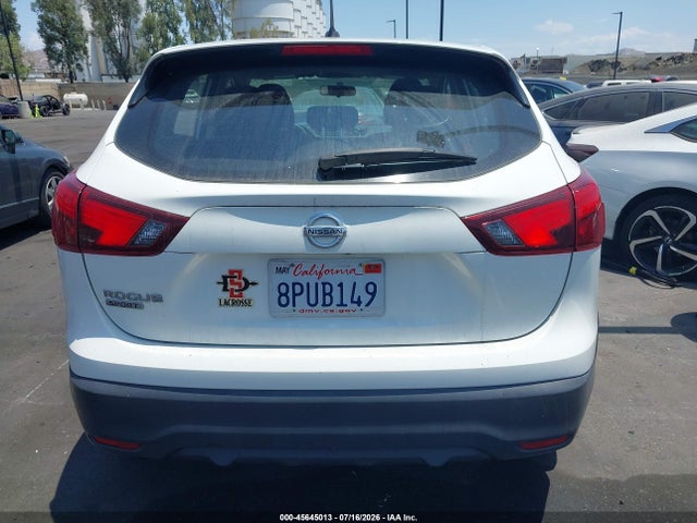 JN1BJ1CP9JW156351 Nissan Rogue Sport S