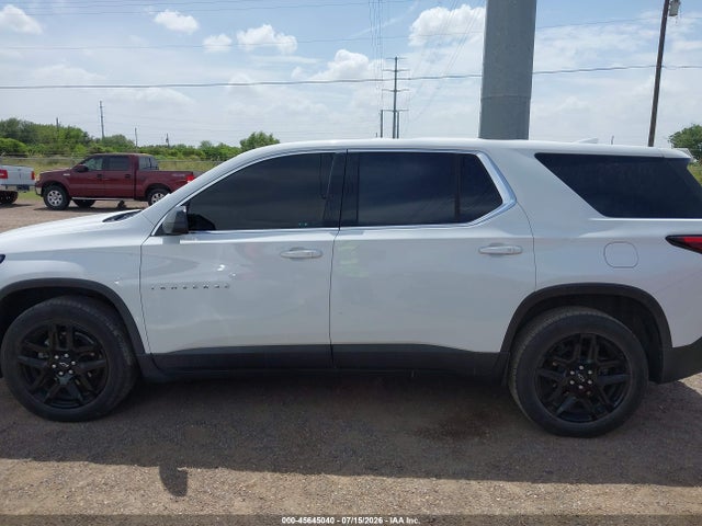 1GNERFKW3NJ137426 Chevrolet Traverse Fwd Ls