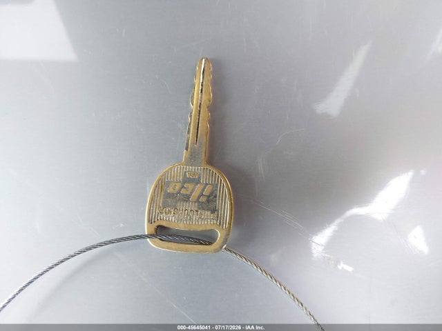 45645041 :رقم المزاد ، 1GTGK13U72F234634 vin ، 2002 Gmc Sierra 1500hd Sle مزاد بيع