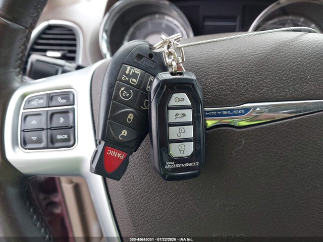 Продаж на аукціоні авто 2012 Chrysler Town & Country Touring-l, vin: 2C4RC1CG0CR245758, номер лоту: 45645051
