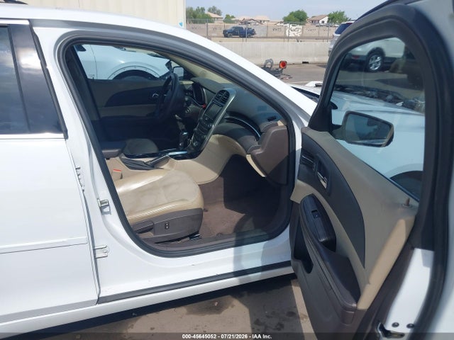 Chevrolet MALIBU 1LT 2014 1G11C5SL2EF139317 Image 5