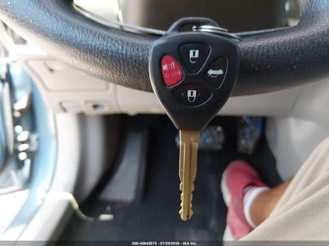 45645075 :رقم المزاد ، 5YFBU4EE4DP105936 vin ، 2013 Toyota Corolla L مزاد بيع