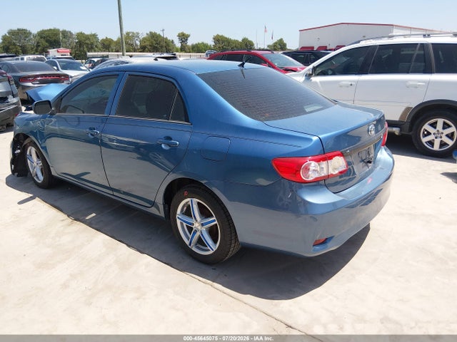 45645075 :رقم المزاد ، 5YFBU4EE4DP105936 vin ، 2013 Toyota Corolla L مزاد بيع