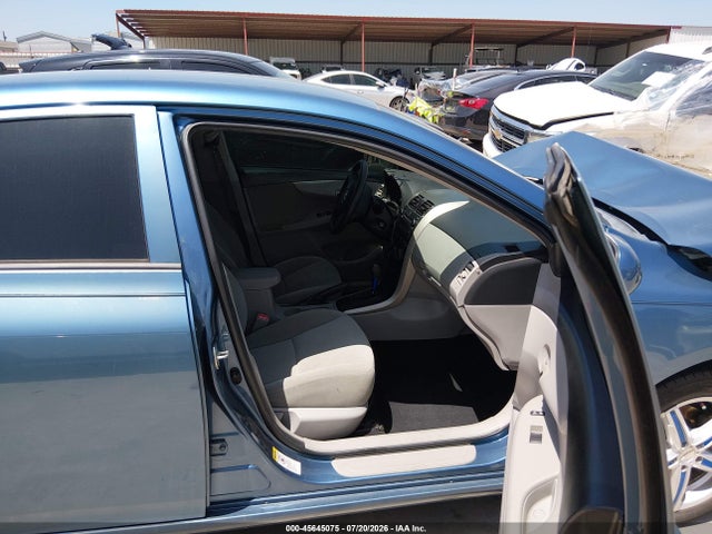 45645075 :رقم المزاد ، 5YFBU4EE4DP105936 vin ، 2013 Toyota Corolla L مزاد بيع