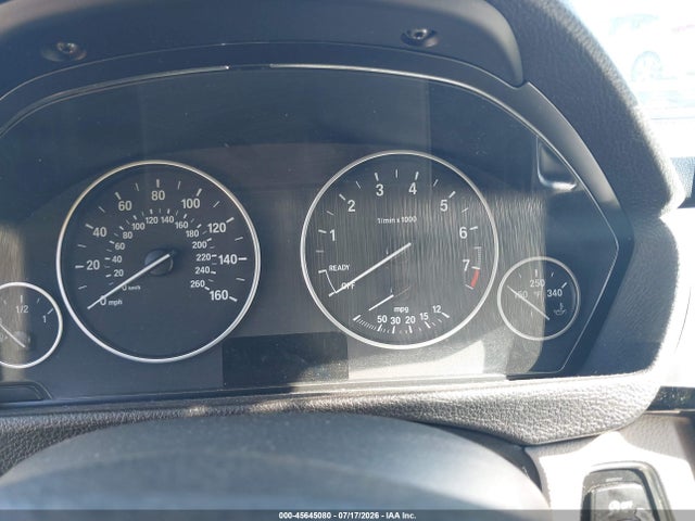 WBA8E1G36HNU18603 BMW 320i