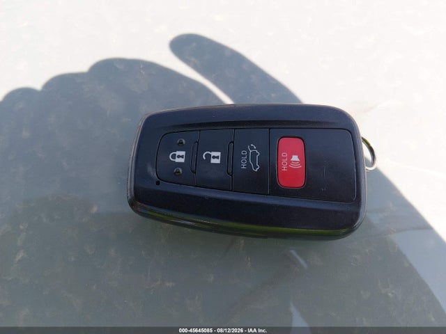 JTMW1RFV2KD030305 Toyota Rav4 Xle