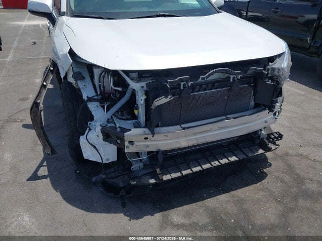 Toyota Rav4 Xle Premium 2024 2T3A1RFV2RW479183 Image 6