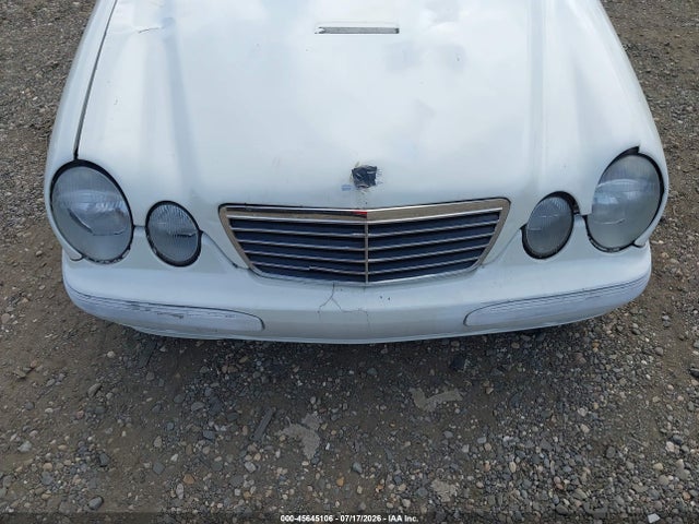 45645106 :رقم المزاد ، WDBJF65J1YB161947 vin ، 2000 Mercedes-benz E 320 مزاد بيع