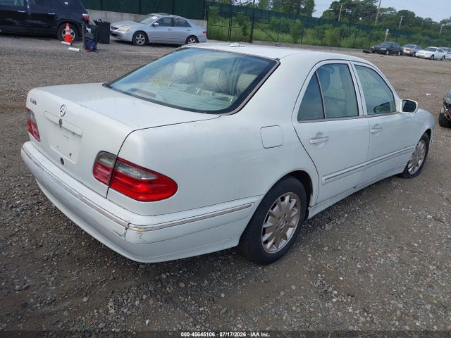 45645106 :رقم المزاد ، WDBJF65J1YB161947 vin ، 2000 Mercedes-benz E 320 مزاد بيع