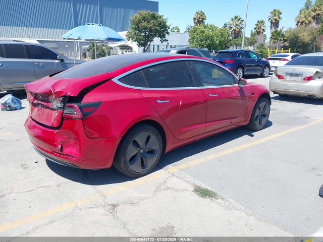 Tesla Model 3 Long Range/mid Range 2018 5YJ3E1EA0JF002968 Image 4