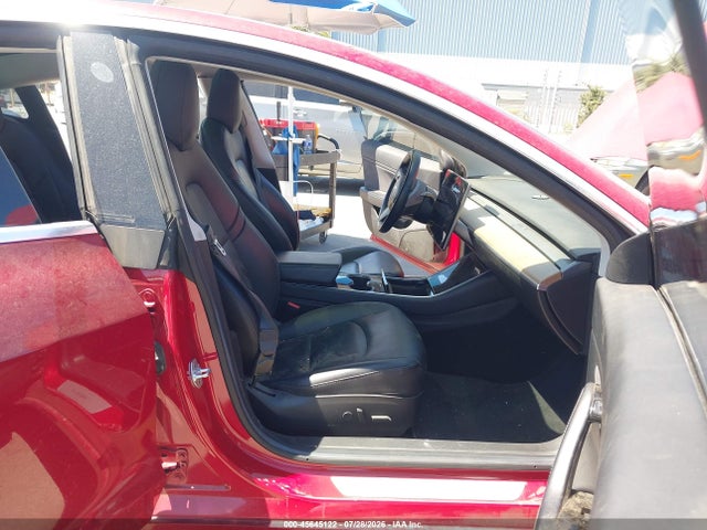 Tesla Model 3 Long Range/mid Range 2018 5YJ3E1EA0JF002968 Image 5