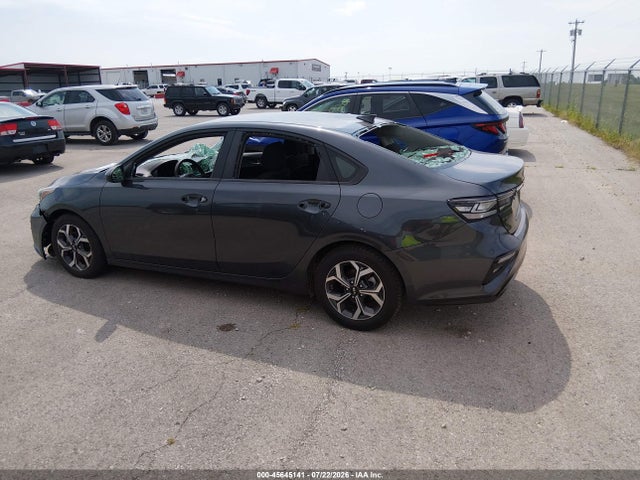 2019 Kia Forte Lxs მანქანა იყიდება აუქციონზე, vin: 3KPF24AD9KE087856, აუქციონის ნომერი: 45645141