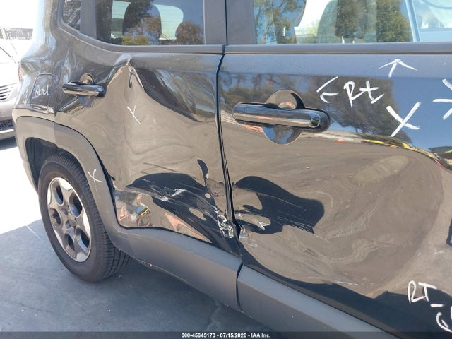 ZACCJABH3FPB88986 Jeep Renegade Latitude