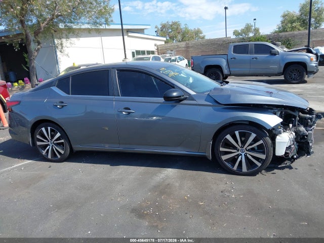 1N4BL4CV2KC250510 Nissan Altima 2.5 Sr