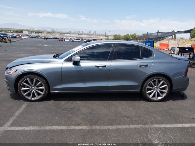 Aukcja sprzedaży 2021 Volvo S60 T5 Momentum, vin: 7JR102FK9MG095858, numer aukcji: 45645185