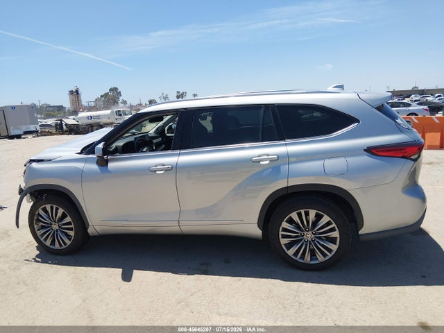Toyota Highlander Platinum 2020 5TDFZRAH8LS010270 Image 14