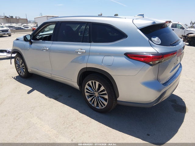 Toyota Highlander Platinum 2020 5TDFZRAH8LS010270 Image 3