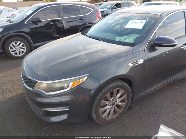 KIA Optima Lx 2017 5XXGT4L34HG164980 Image 2