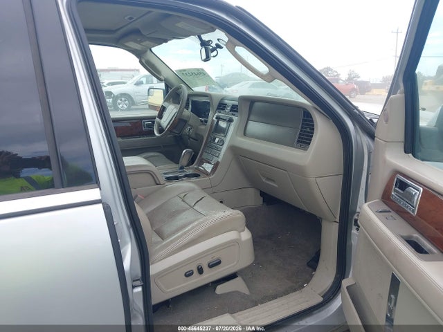 2012 Lincoln Navigator მანქანა იყიდება აუქციონზე, vin: 5LMJJ2J50CEL06302, აუქციონის ნომერი: 45645237