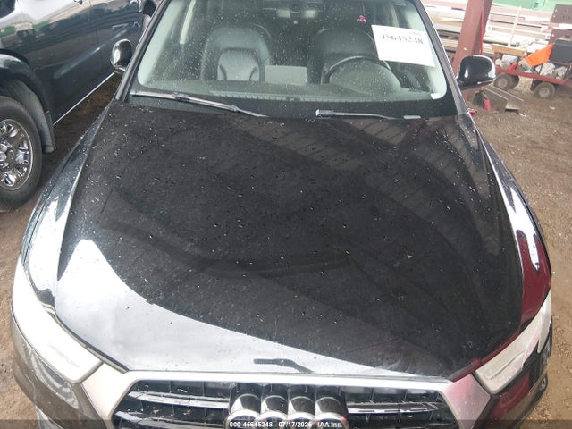 WA1BCCFS1HR015702 Audi Q3 2.0t Premium