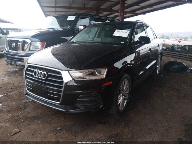 WA1BCCFS1HR015702 Audi Q3 2.0t Premium