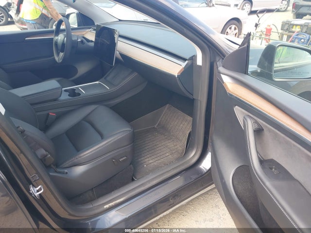 Aukcja sprzedaży 2024 Tesla Model Y Long Range Dual Motor All-wheel Drive, vin: 7SAYGAEE2RF064132, numer aukcji: 45645256