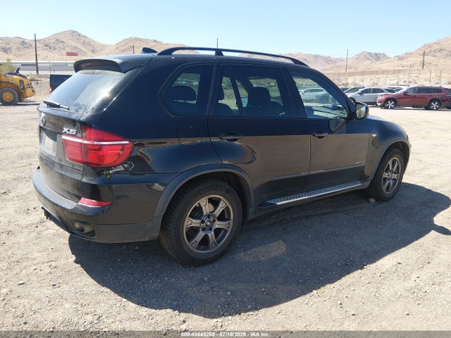 Продаж на аукціоні авто 2013 Bmw X5 Xdrive35d, vin: 5UXZW0C51D0B90508, номер лоту: 45645259