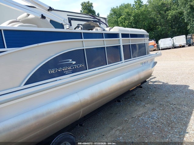 Bennington Other 2016 ETWB9017K516 Image 14