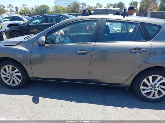 Продаж на аукціоні авто 2013 Mazda Mazda3 I Touring, vin: JM1BL1LP4D1798856, номер лоту: 45645291