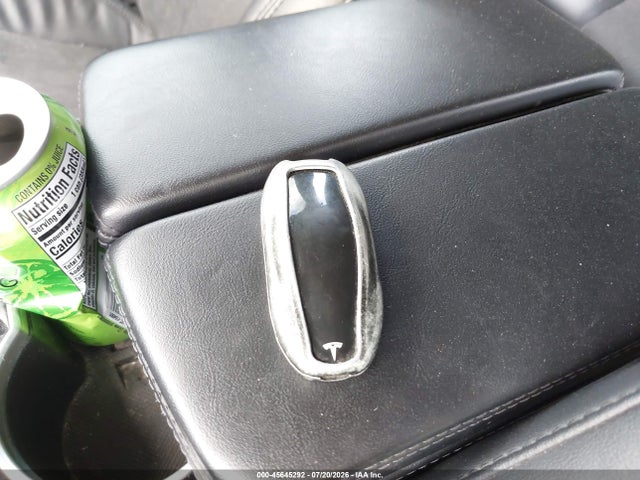 Продаж на аукціоні авто 2016 Tesla Model S 60/70/75/85, vin: 5YJSA1E16GF160117, номер лоту: 45645292