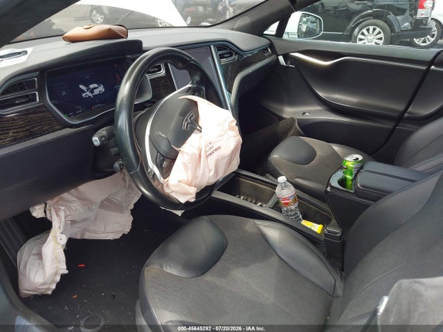 Продаж на аукціоні авто 2016 Tesla Model S 60/70/75/85, vin: 5YJSA1E16GF160117, номер лоту: 45645292