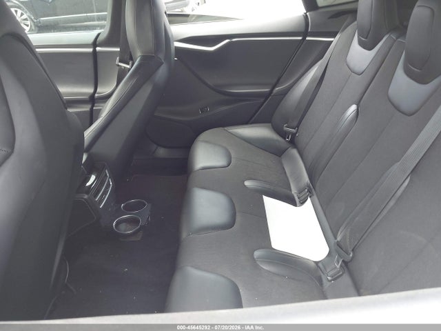 Продаж на аукціоні авто 2016 Tesla Model S 60/70/75/85, vin: 5YJSA1E16GF160117, номер лоту: 45645292