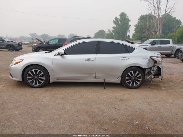 Продаж на аукціоні авто 2016 Nissan Altima 2.5 Sv, vin: 1N4AL3AP8GC188015, номер лоту: 45645309