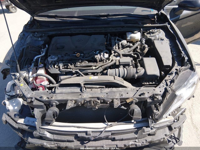 45645321 :رقم المزاد ، 4T1C31AK7MU561087 vin ، 2021 Toyota Camry Le Hybrid مزاد بيع