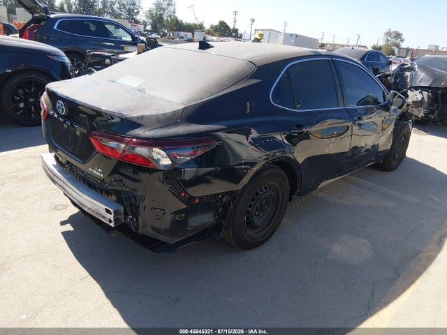 45645321 :رقم المزاد ، 4T1C31AK7MU561087 vin ، 2021 Toyota Camry Le Hybrid مزاد بيع