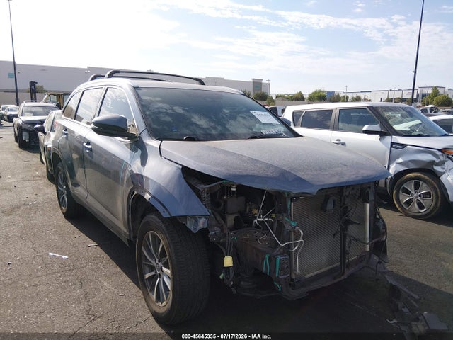 Toyota Highlander Xle 2019 5TDKZRFH9KS347259 Image 14