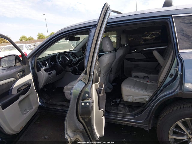 Toyota Highlander Xle 2019 5TDKZRFH9KS347259 Image 8
