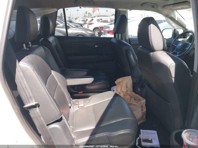 Honda Pilot Touring 2019 5FNYF5H61KB010113 Image 8