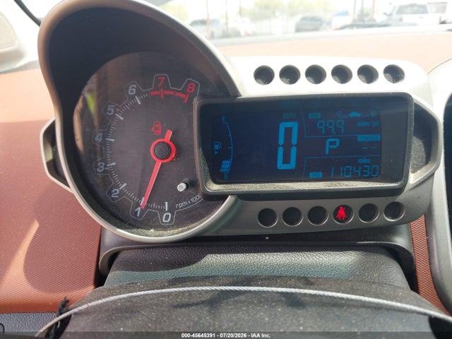 1G1JE6SB5F4124993 Chevrolet Sonic Ltz Auto