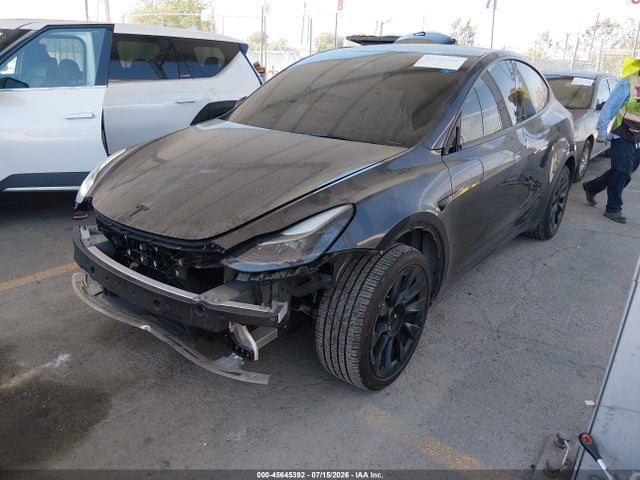 Aukcja sprzedaży 2025 Tesla Model Y Long Range Dual Motor Rear-wheel Drive, vin: 7SAYGDED9SF215319, numer aukcji: 45645392