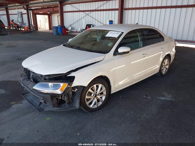 3VWD17AJXEM420459 Volkswagen Jetta 1.8t Se