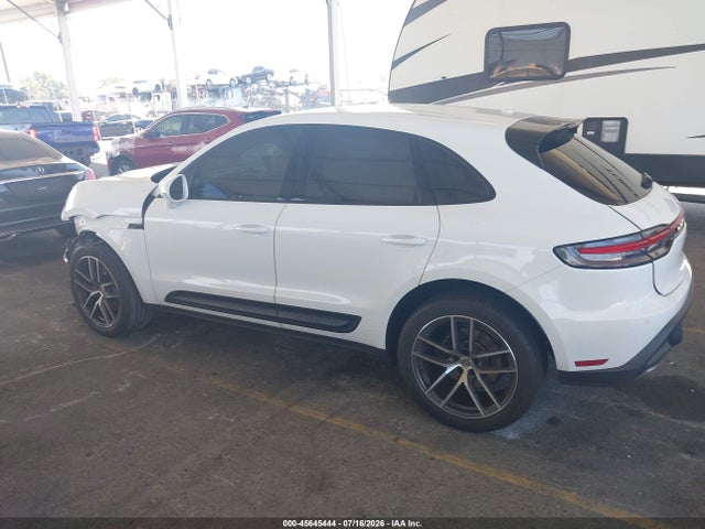 Aukcja sprzedaży 2023 Porsche Macan T, vin: WP1AA2A55PLB11240, numer aukcji: 45645444