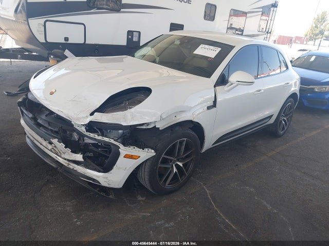 Aukcja sprzedaży 2023 Porsche Macan T, vin: WP1AA2A55PLB11240, numer aukcji: 45645444