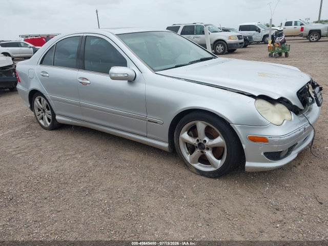 45645480 :رقم المزاد ، WDBRF52HX6A873746 vin ، 2006 Mercedes-benz C 230 Sport مزاد بيع