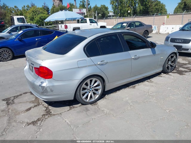Продажа на аукционе авто 2010 Bmw 328i, vin: WBAPH5G58ANM35811, номер лота: 45645484