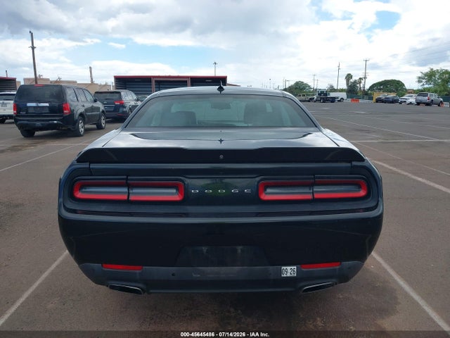 2C3CDZBG9FH805343 Dodge Challenger Sxt Plus