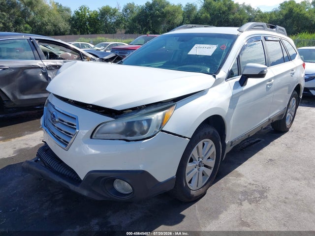 Subaru Outback 2.5i Premium 2016 4S4BSBFC6G3309296 Image 2