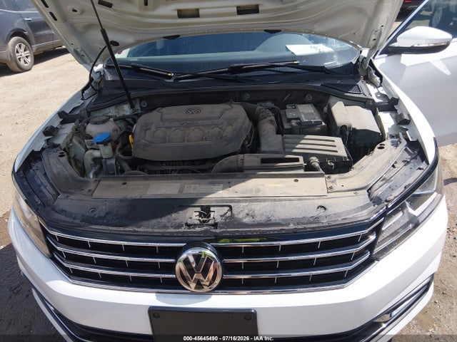 Volkswagen Passat 2.0t Se 2018 1VWBA7A38JC025636 Image 10