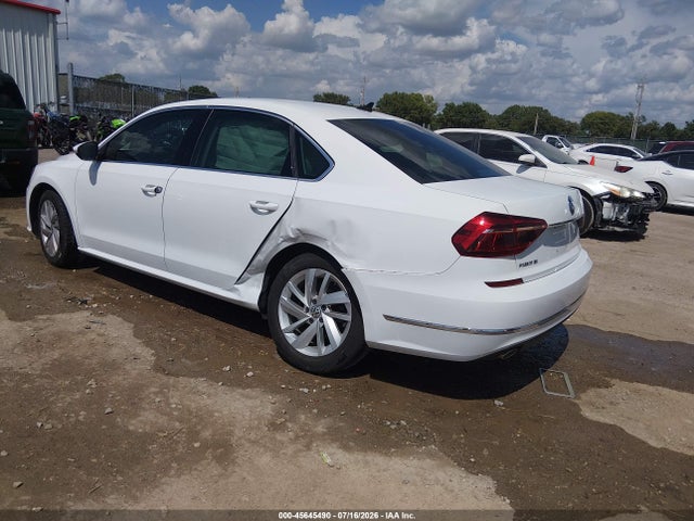 Продаж на аукціоні авто 2018 Volkswagen Passat 2.0t Se, vin: 1VWBA7A38JC025636, номер лоту: 45645490